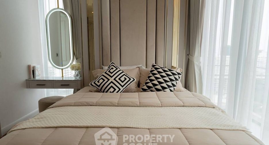 For rent 2 bedrooms condo in Watthana, Bangkok