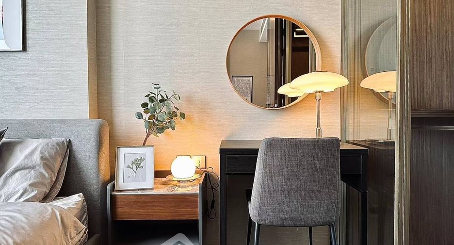 For rent 1 bed condo in Khlong Toei, Bangkok
