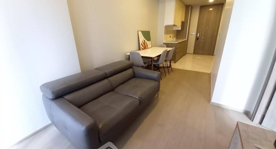 For rent 1 bed condo in Khlong Toei, Bangkok