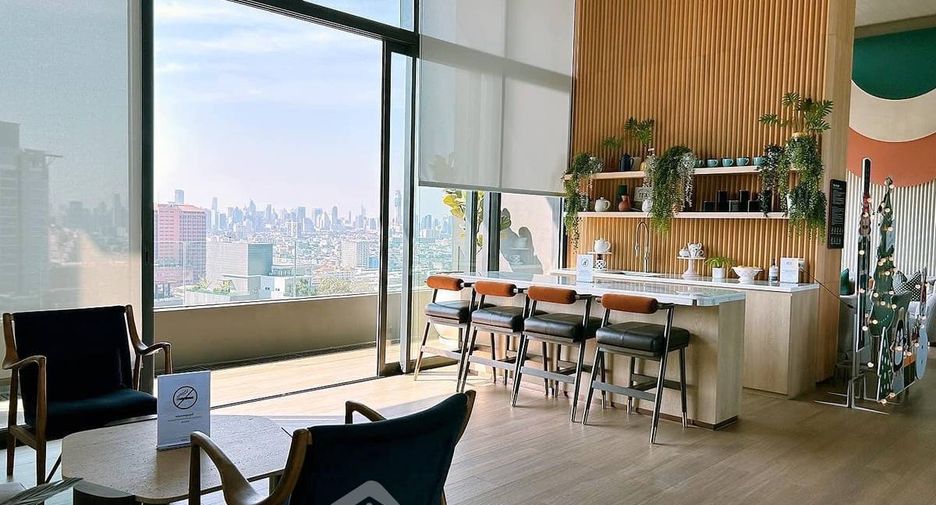 Condo en alquiler de 1 habitaciones en Huai Khwang, Bangkok