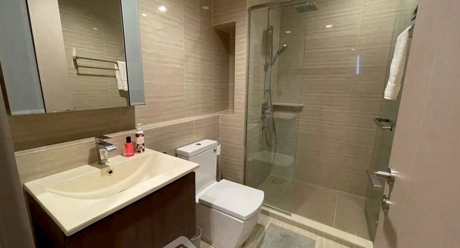 For rent 1 bed condo in Huai Khwang, Bangkok