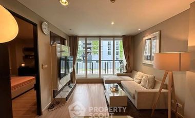 For rent 2 bedrooms condo in Pathum Wan, Bangkok