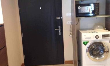 For rent 2 bedrooms condo in Huai Khwang, Bangkok