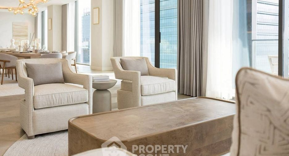 Wohnung zur Miete mit 3 Zimmer in Pathum Wan, Bangkok