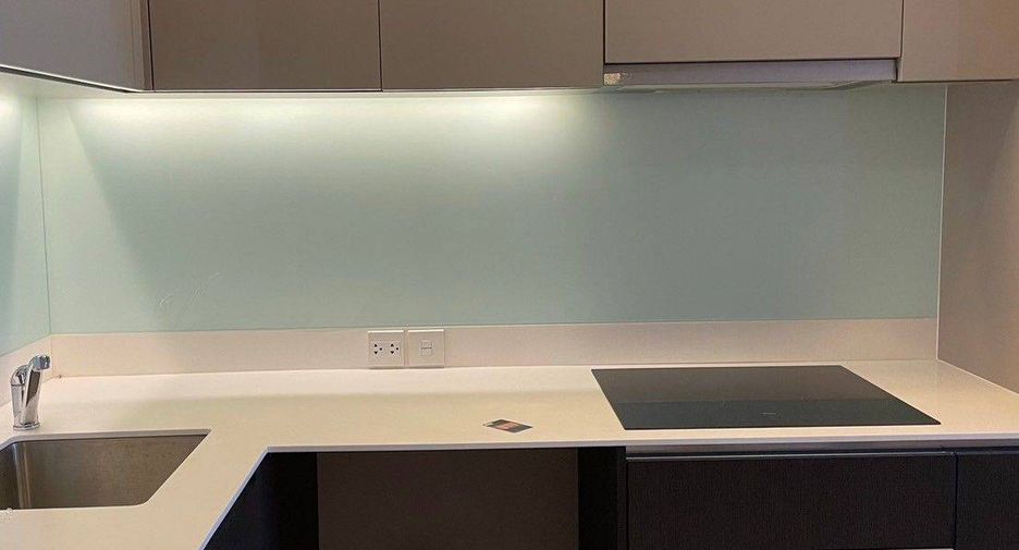For rent 2 bedrooms condo in Phaya Thai, Bangkok