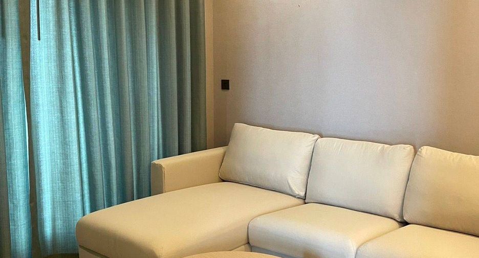 For rent 2 bedrooms condo in Phaya Thai, Bangkok