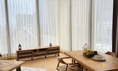 For rent 2 bedrooms condo in Huai Khwang, Bangkok