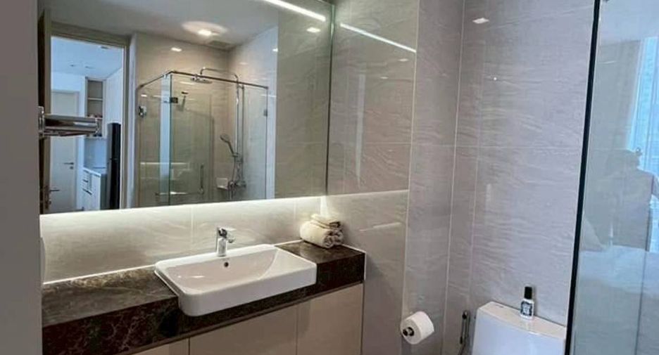 For rent 2 bedrooms condo in Watthana, Bangkok