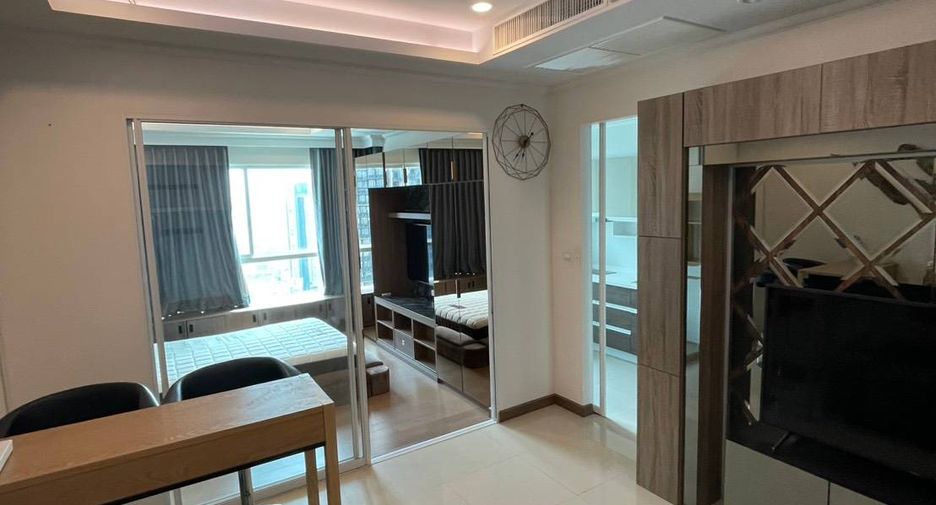 For rent 1 bed condo in Ratchathewi, Bangkok