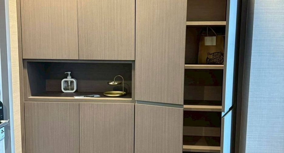 Wohnung zur Miete mit 3 Zimmer in Sathon, Bangkok