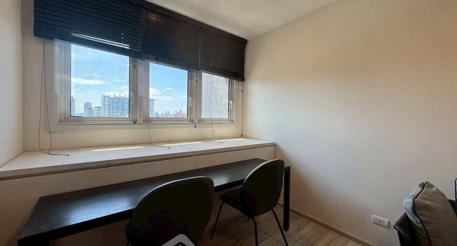 For rent 1 bed condo in Huai Khwang, Bangkok