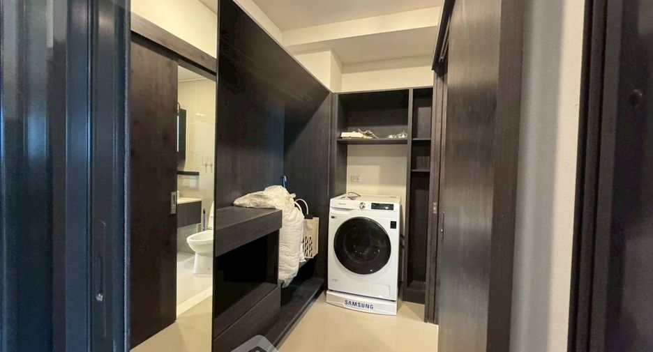 For rent 1 bed condo in Huai Khwang, Bangkok