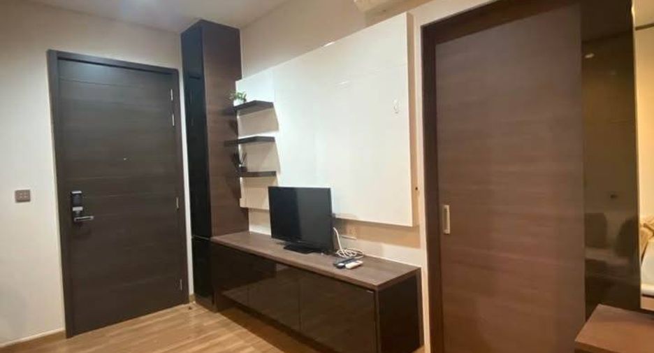 For rent 1 bed condo in Huai Khwang, Bangkok