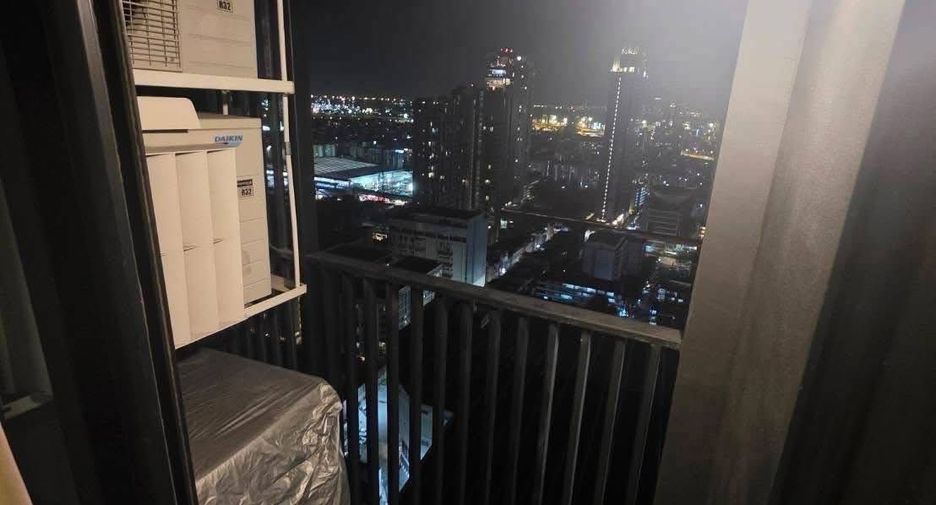 For rent 1 bed condo in Watthana, Bangkok