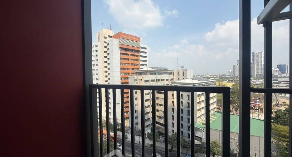 Wohnung zur Miete mit 1 Zimmer in Huai Khwang, Bangkok