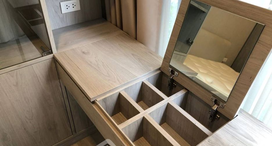 For rent 1 bed condo in Phra Khanong, Bangkok