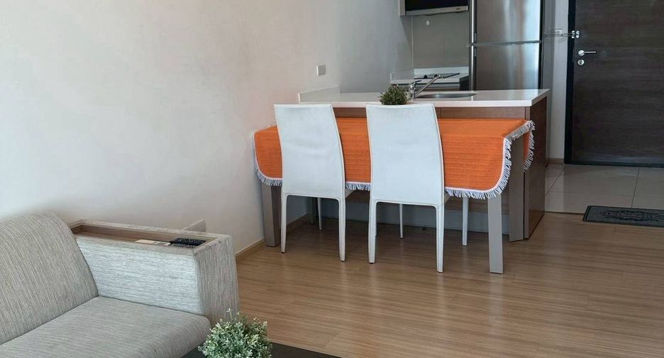 Condo en alquiler de 1 habitaciones en Phra Khanong, Bangkok