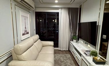 For rent 2 bedrooms condo in Chatuchak, Bangkok