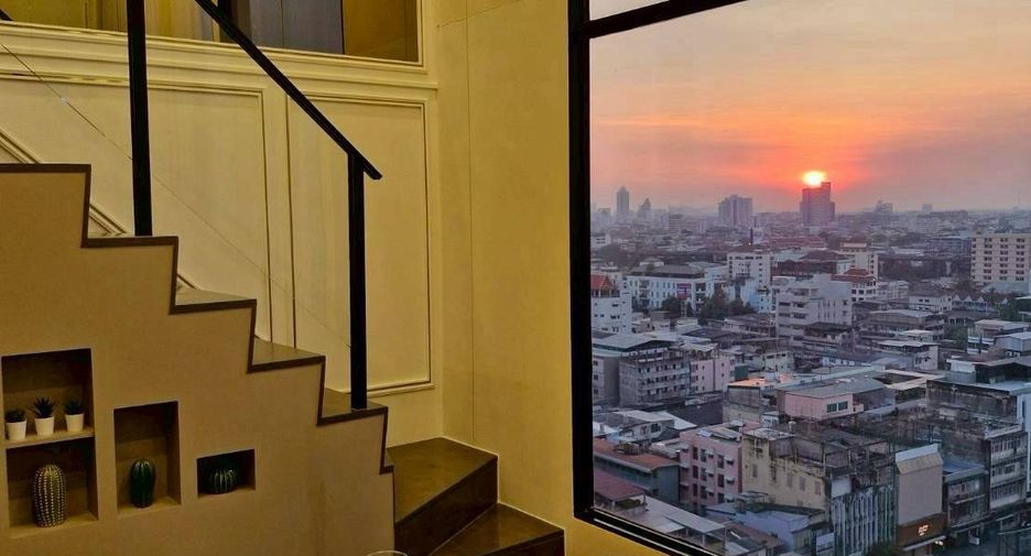 For rent 2 bedrooms condo in Ratchathewi, Bangkok