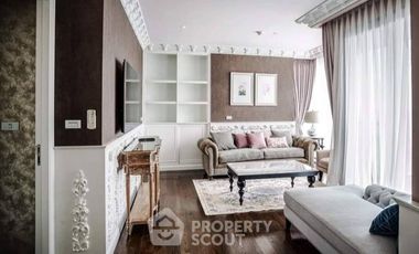 For rent 3 bedrooms condo in Khlong Toei, Bangkok