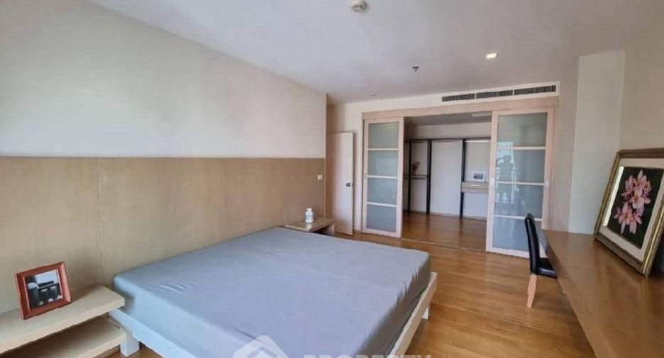 ให้เช่า 2 ห้องนอน คอนโด ใน คลองเตย, กรุงเทพฯ