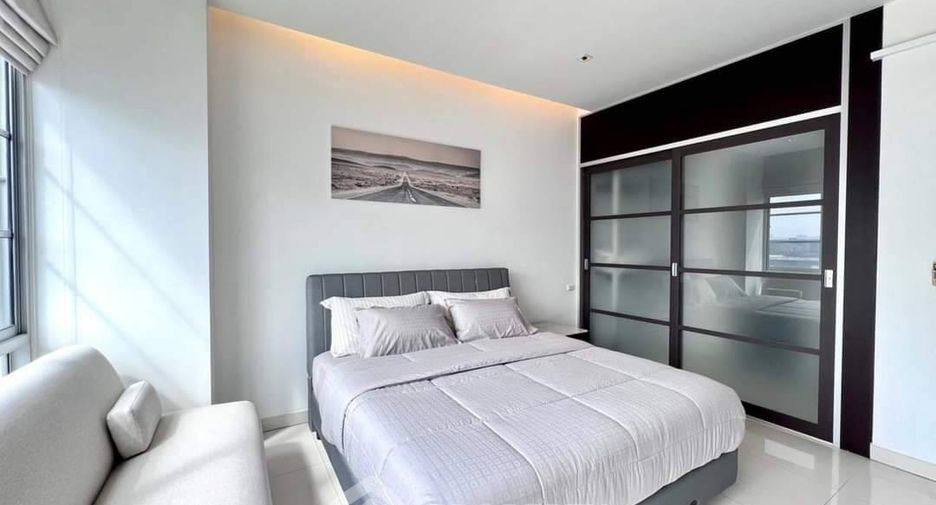 Condo en alquiler de 2 habitaciones en Khlong Toei, Bangkok