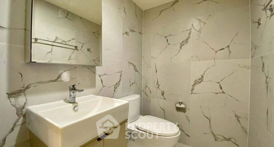For rent 1 bed condo in Thon Buri, Bangkok