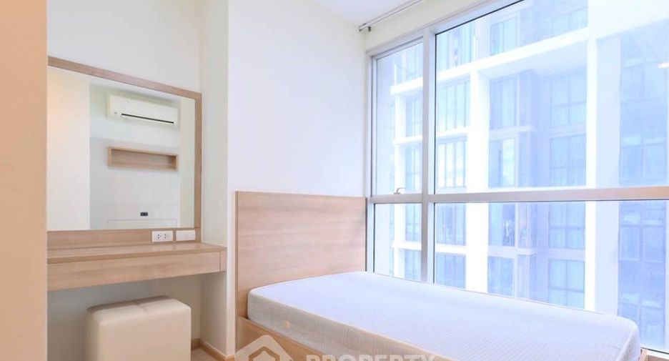 For rent 2 bedrooms condo in Huai Khwang, Bangkok