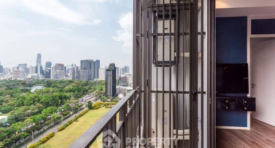 Wohnung zur Miete mit 2 Zimmer in Pathum Wan, Bangkok