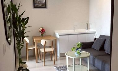 Condo en alquiler de 2 habitaciones en Pathum Wan, Bangkok