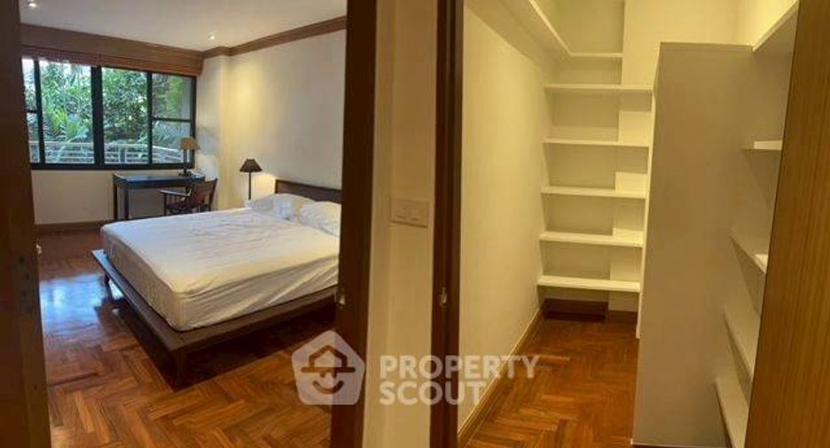 For rent 1 bed condo in Yan Nawa, Bangkok