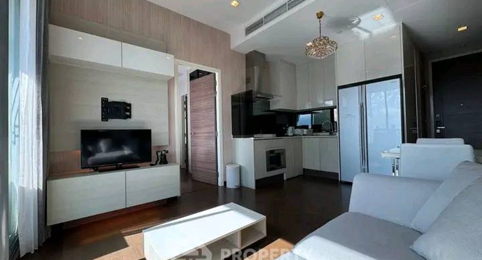 For rent 2 bedrooms condo in Watthana, Bangkok