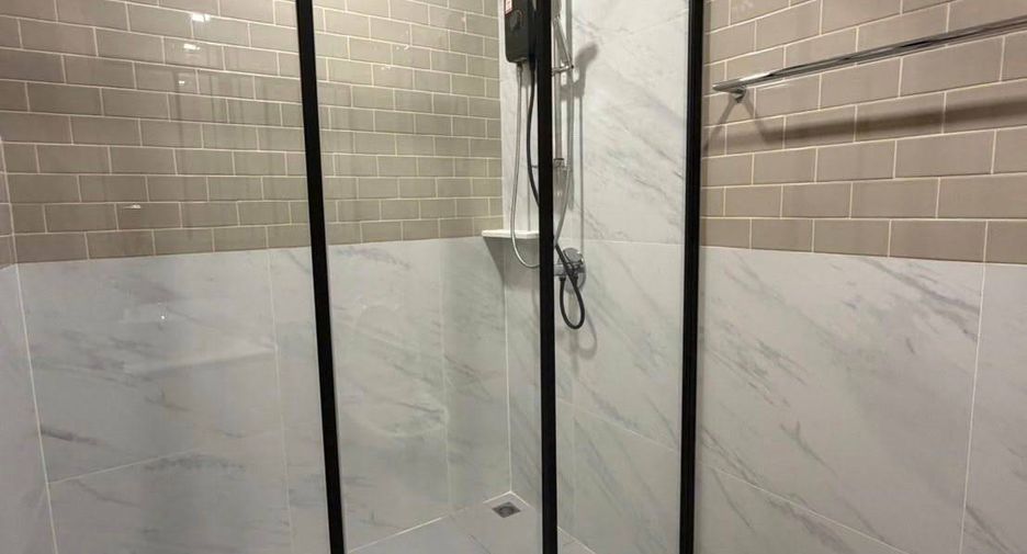 For rent 1 bed condo in Ratchathewi, Bangkok