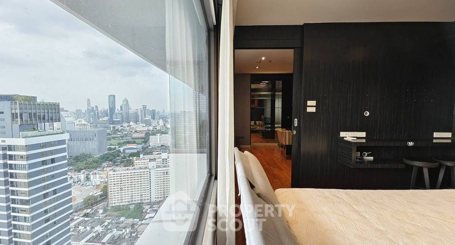 For rent 2 bedrooms condo in Sathon, Bangkok