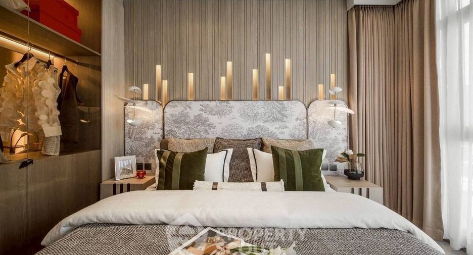 For rent 2 bedrooms condo in Watthana, Bangkok