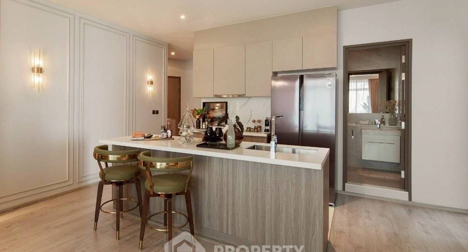 For rent 2 bedrooms condo in Watthana, Bangkok