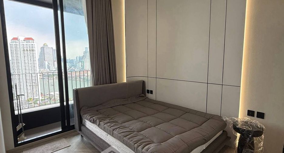 For rent 2 bedrooms condo in Khlong San, Bangkok