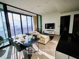 For rent 2 bedrooms condo in Khlong San, Bangkok