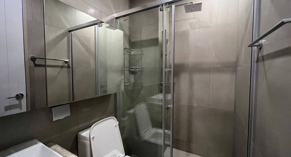 For rent 1 bed condo in Ratchathewi, Bangkok