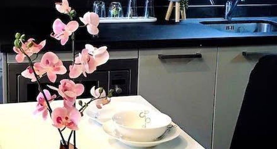 Condo en alquiler de 1 habitaciones en Watthana, Bangkok