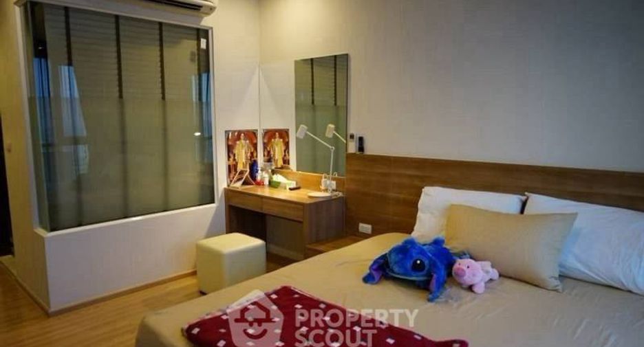For rent 2 bedrooms condo in Sathon, Bangkok