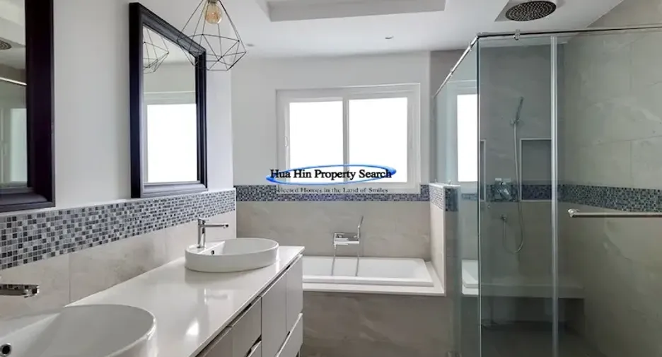 For sale 3 bedrooms house in Hua Hin, Prachuap Khiri Khan