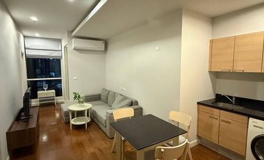 Wohnung zur Miete mit 1 Zimmer in Pathum Wan, Bangkok