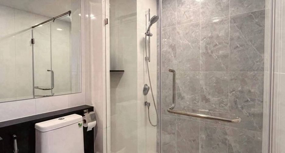 For rent 1 bed condo in Huai Khwang, Bangkok