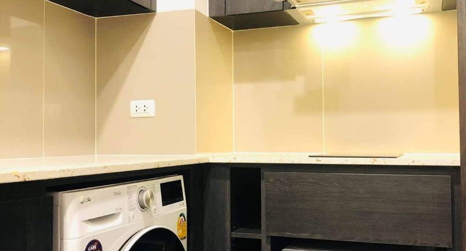 For rent 1 bed condo in Huai Khwang, Bangkok