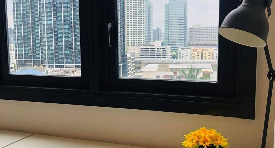 For rent 1 bed condo in Huai Khwang, Bangkok