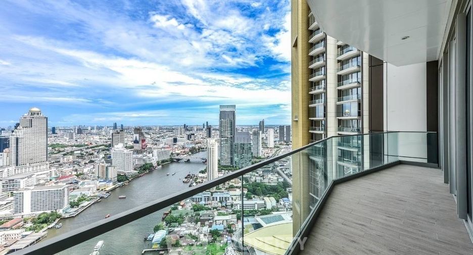 For rent 2 bedrooms condo in Khlong San, Bangkok