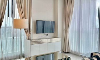 Condo en alquiler de 3 habitaciones en Pathum Wan, Bangkok