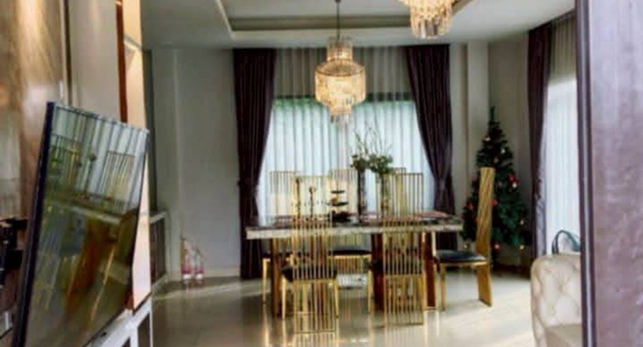 Haus zur Miete mit 4 Zimmer in Khan Na Yao, Bangkok