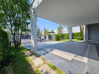 For rent 4 bedrooms house in Taling Chan, Bangkok